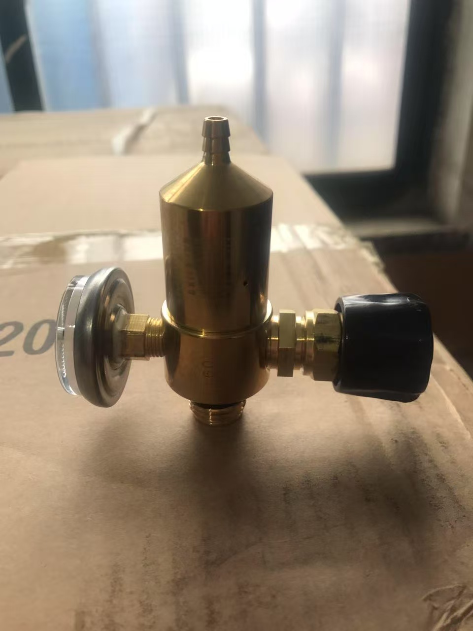 regulator for 1.7l cylinder.jpg